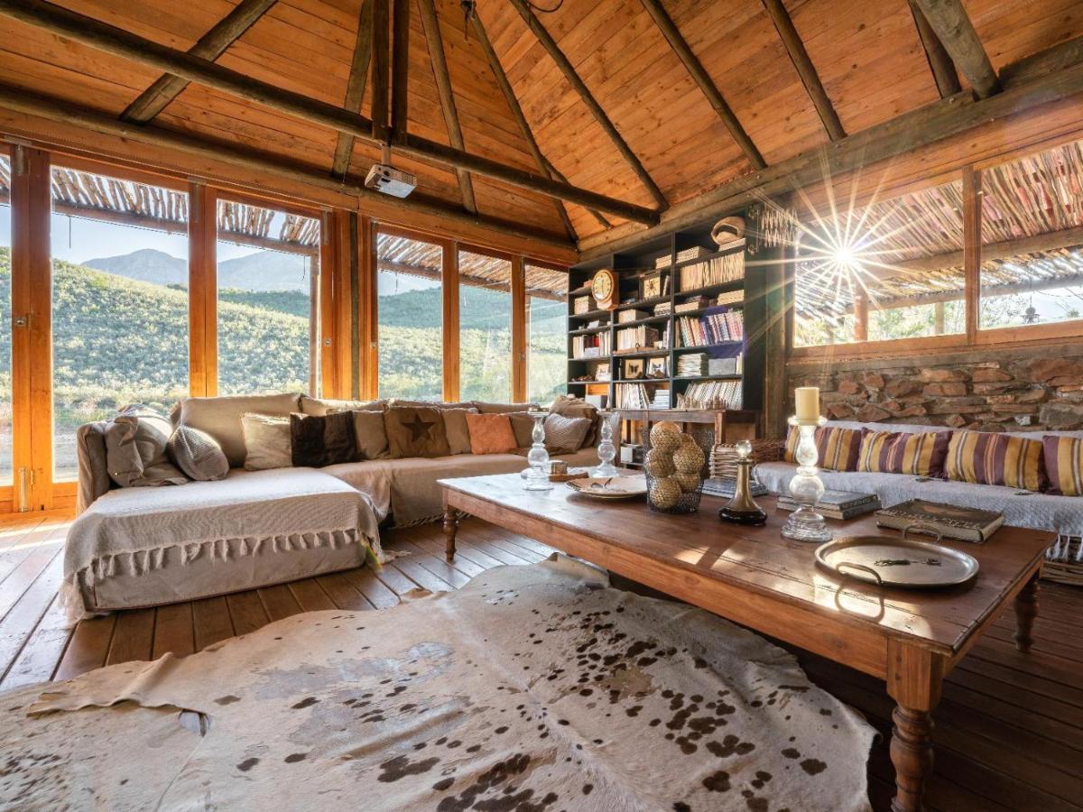 De Cango Farm Oudtshoorn Kültér fotó